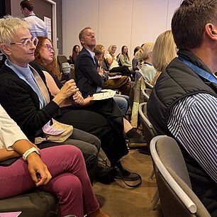 Foto aus dem Publikum der Teilnehmerschaft bei den Interdisziplinären Adipositas Tagen 2026 in München.