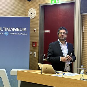 Kongressleitung Dr. med. Roman Iakoubov eröffnet die Interdisziplinären Adipositastage 2025
